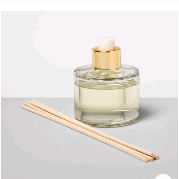 NIB Opalhouse Reed Oil Diffuser - Picture 2 of 5